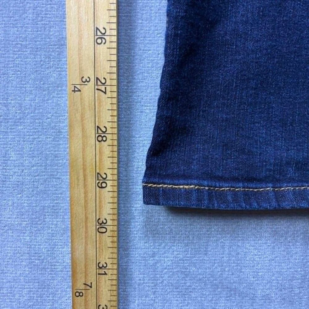 Signature Levi Strauss Gold Womens Bootcut Jeans Dark Wash Stretch Size 32x29 - Picture 6 of 8